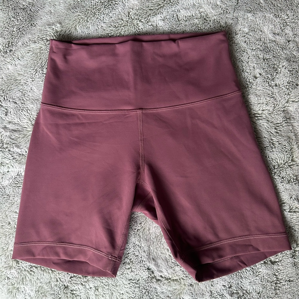Lululemon Wunder Train 6" Shorts